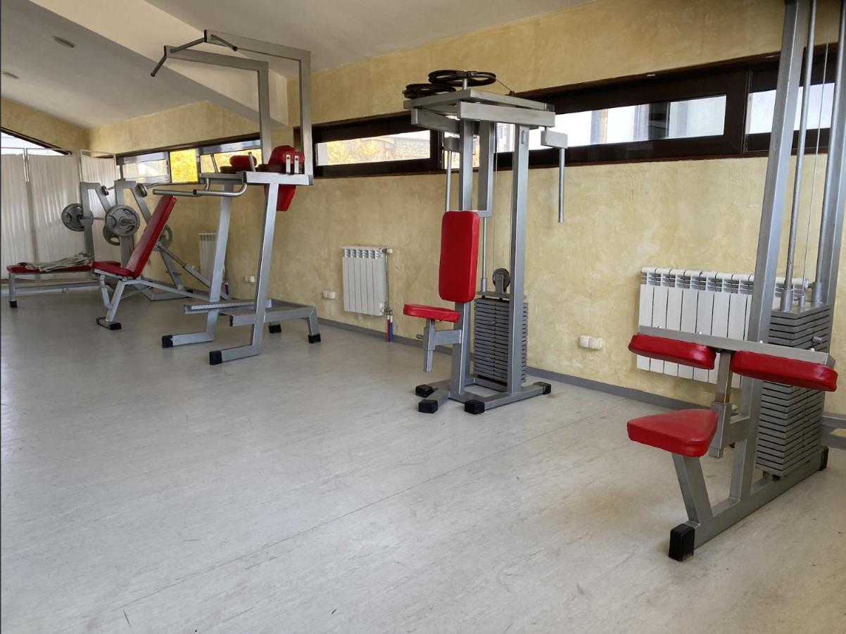 2 Bedroom Apartment Next To Gondola Ski Lift Bansko Esterno foto